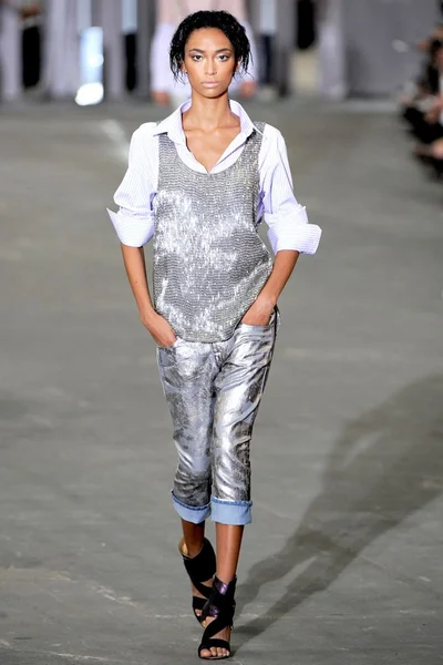 Look 21